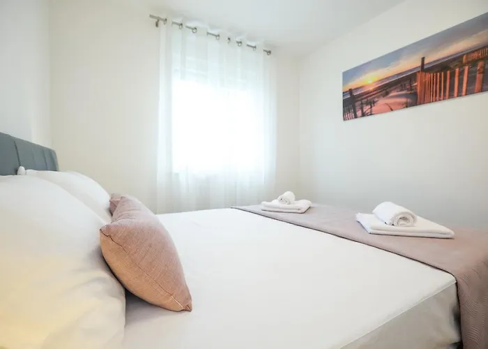 Glorija * زادار